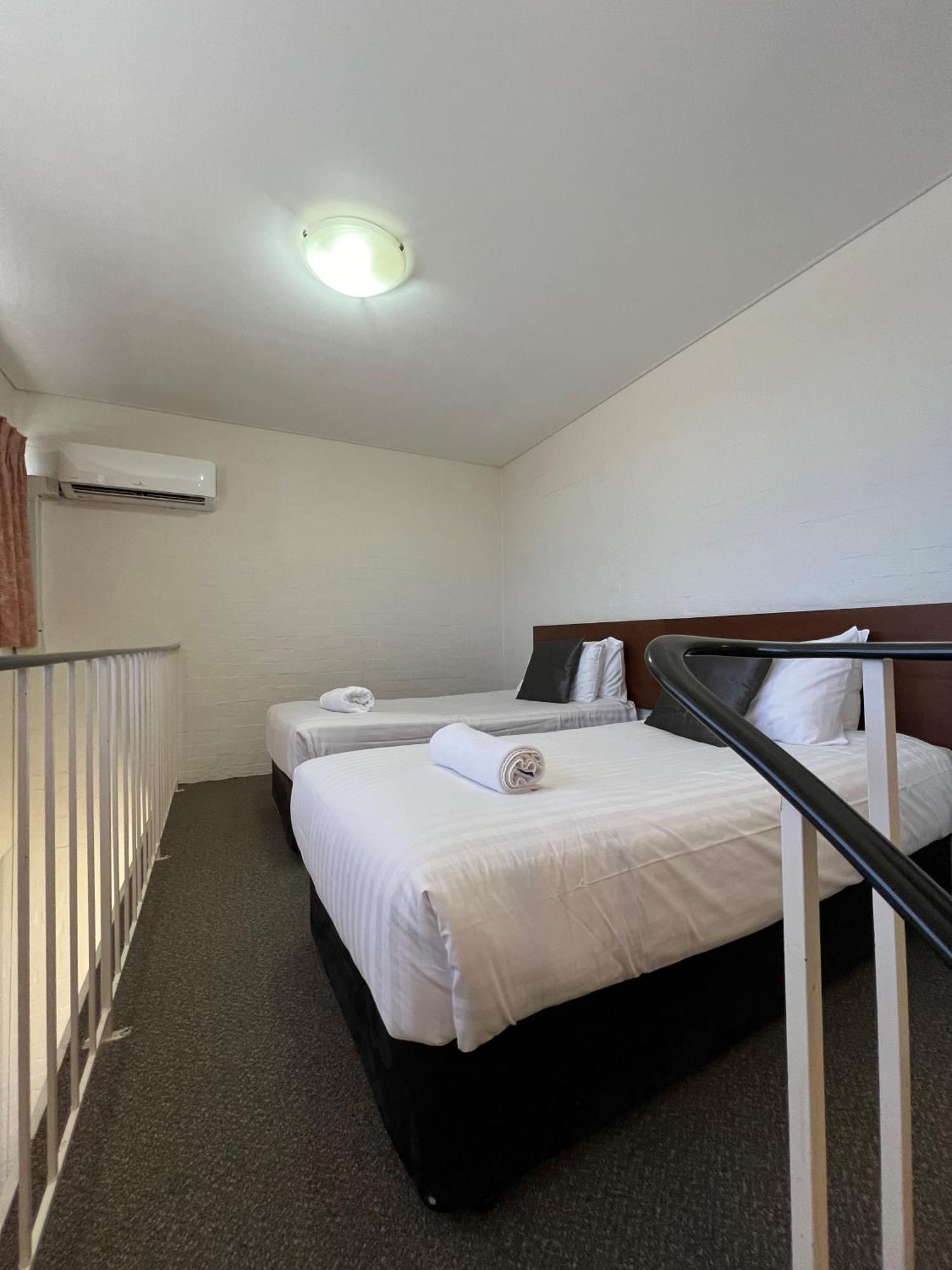 Atrium Hotel Mandurah Exterior foto